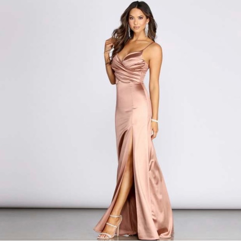 Windsor Amelia Formal High Slit Satin Dress